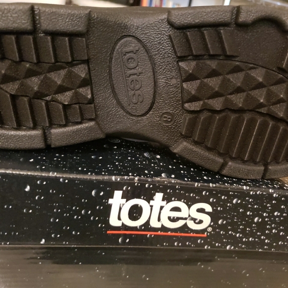 Men's Totes winter boots size 8 M - Picture 6 of 7